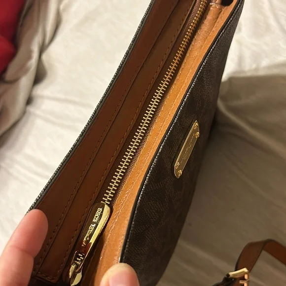 Michael Kors Cross Body Purse - Picture 10 of 13